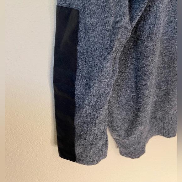 Quotation Ladies Grey Wool & Cashmere Sweater Leather Accents on Sleeves size L - Picture 4 of 9